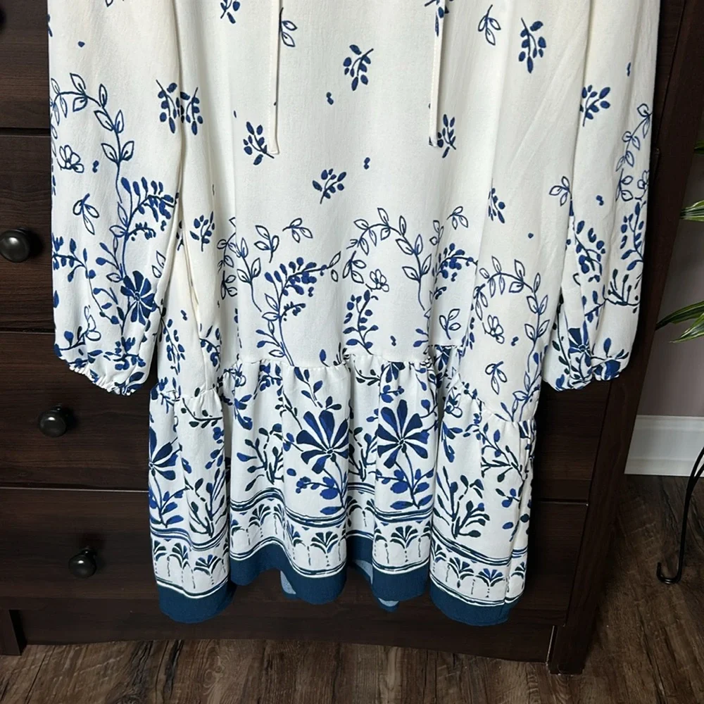 Rachel Zoe White and Blue Long Sleeve Dress - Picture 3 of 5